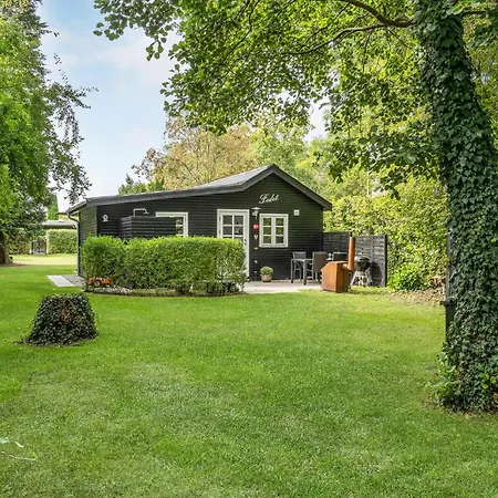 1 Bedroom Beautiful In Сasa de vacaciones Ebeltoft