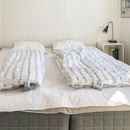 1 Bedroom Beautiful In