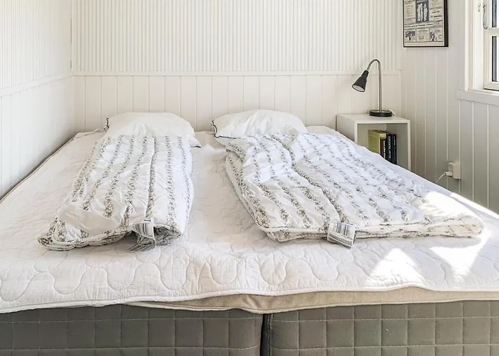 1 Bedroom Beautiful In